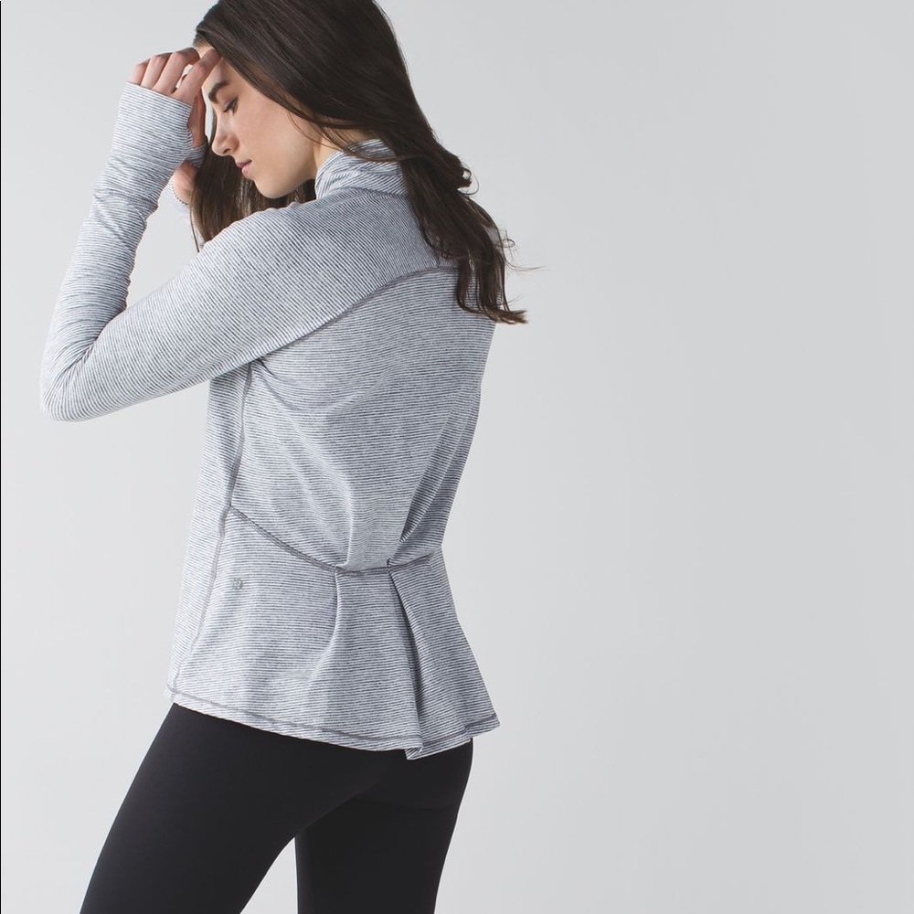 Lululemon Pullover - image 2